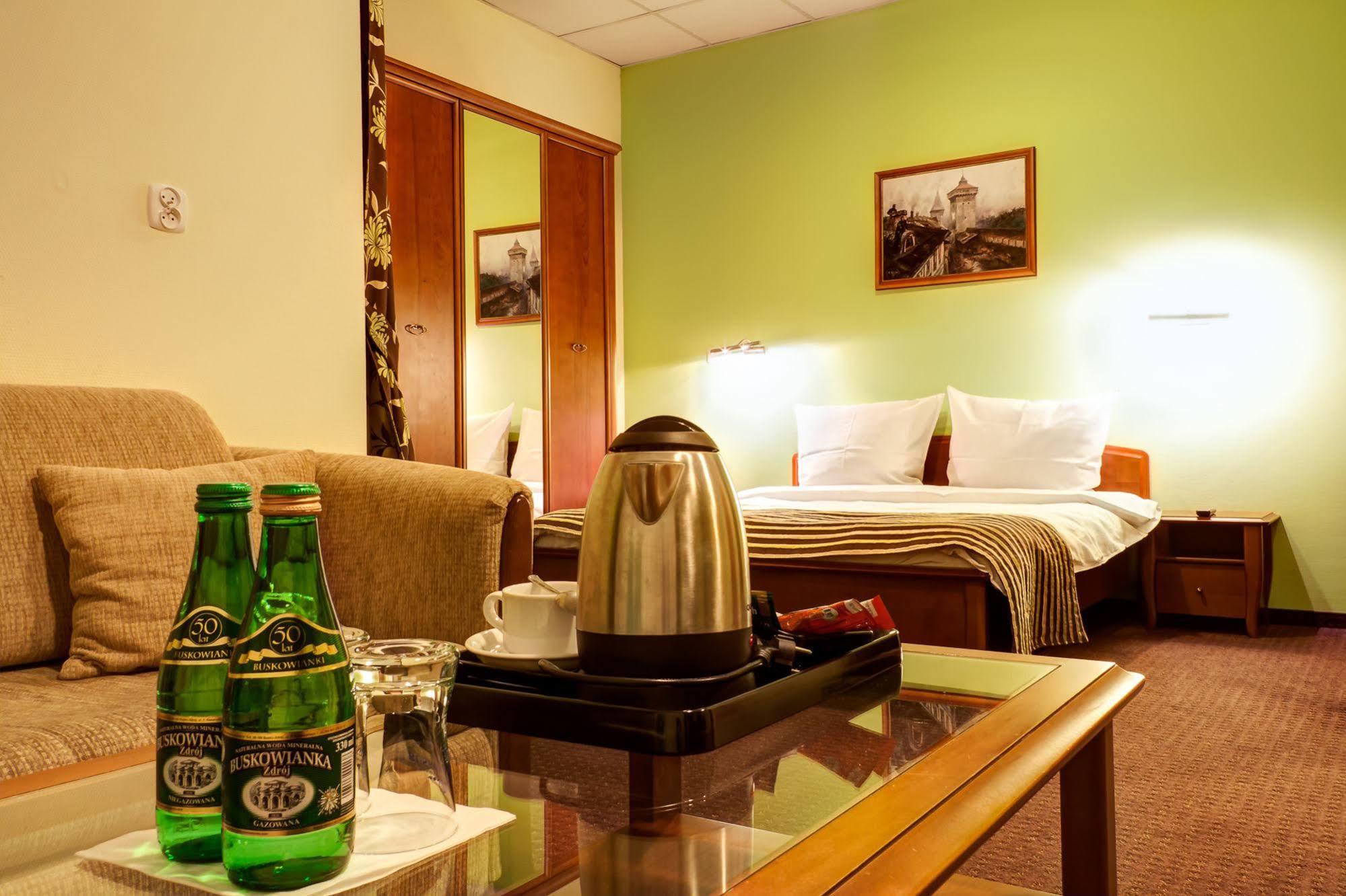 Hotel Aspel คราคูฟ ภายนอก รูปภาพ
