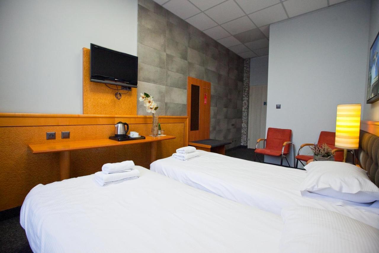Hotel Aspel คราคูฟ ภายนอก รูปภาพ